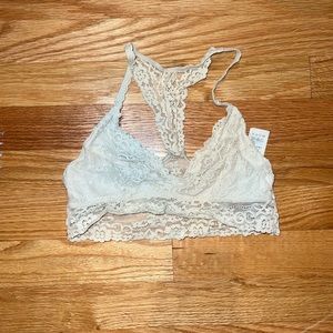Gilly hicks cream lace bralette